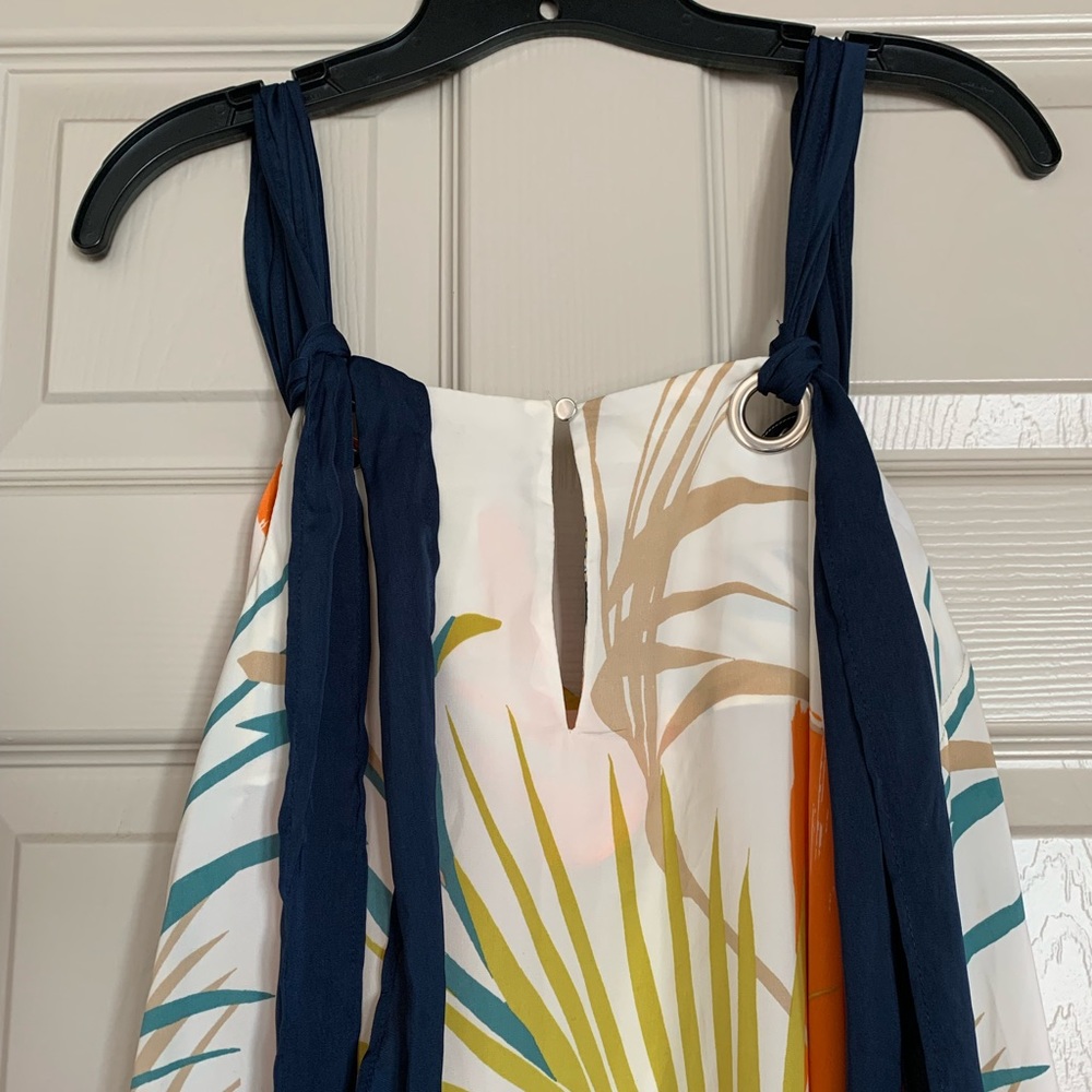 Dress - Picture 4 of 7